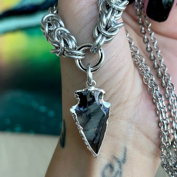 Handmade maille choker necklace black obsidian arrow charm boho goth gemstones - Picture 8 of 13